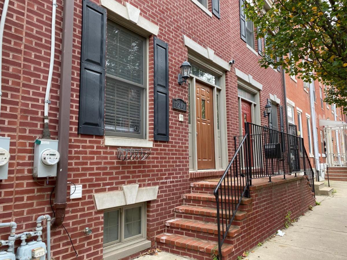 Alina & Fanny - Philadelphia 1210 Mt Vernon St Екстериор снимка